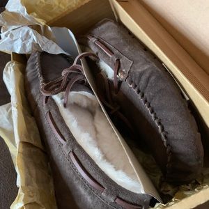 NIB UGG SLIPPERS